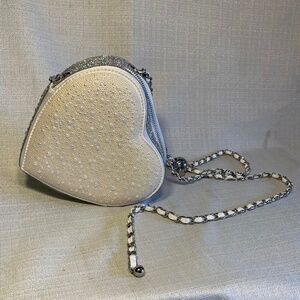 Betsey Johnson pearl swavorski  Heart-Shaped Cream and Silver Bag